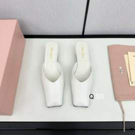 Picture of Miumiu Shoes _SKUMiuMiusz35-40SD060318191